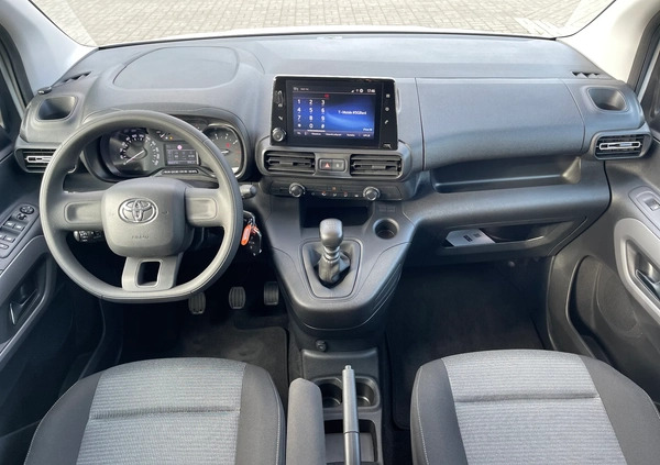 Toyota Proace City Verso cena 119500 przebieg: 10000, rok produkcji 2023 z Sztum małe 466